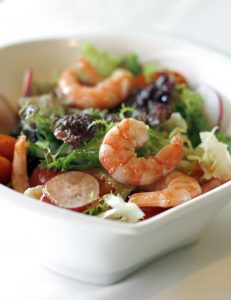 Ensalada de garbanzos y gambas