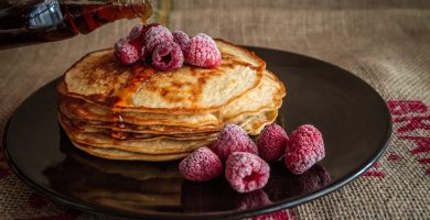 Pancakes veganos de frambuesas